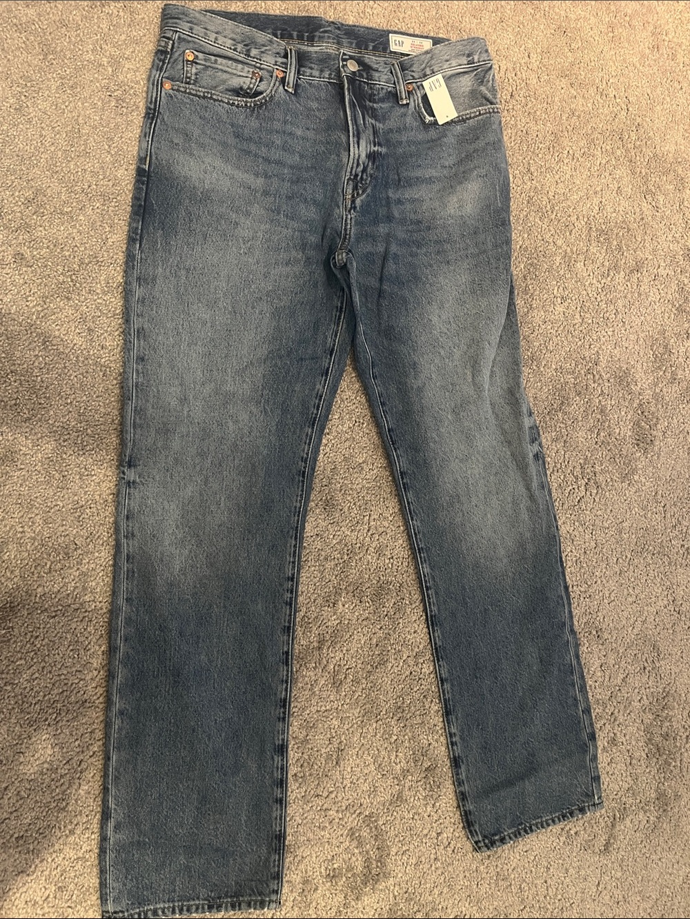 GAP Men's Straight-Leg Jeans in Medium Blue 32/32